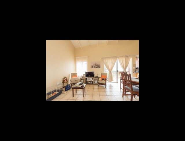 2 BEDROOM APARTMENT FOR SALE IN WHITE RIVER EXT 18